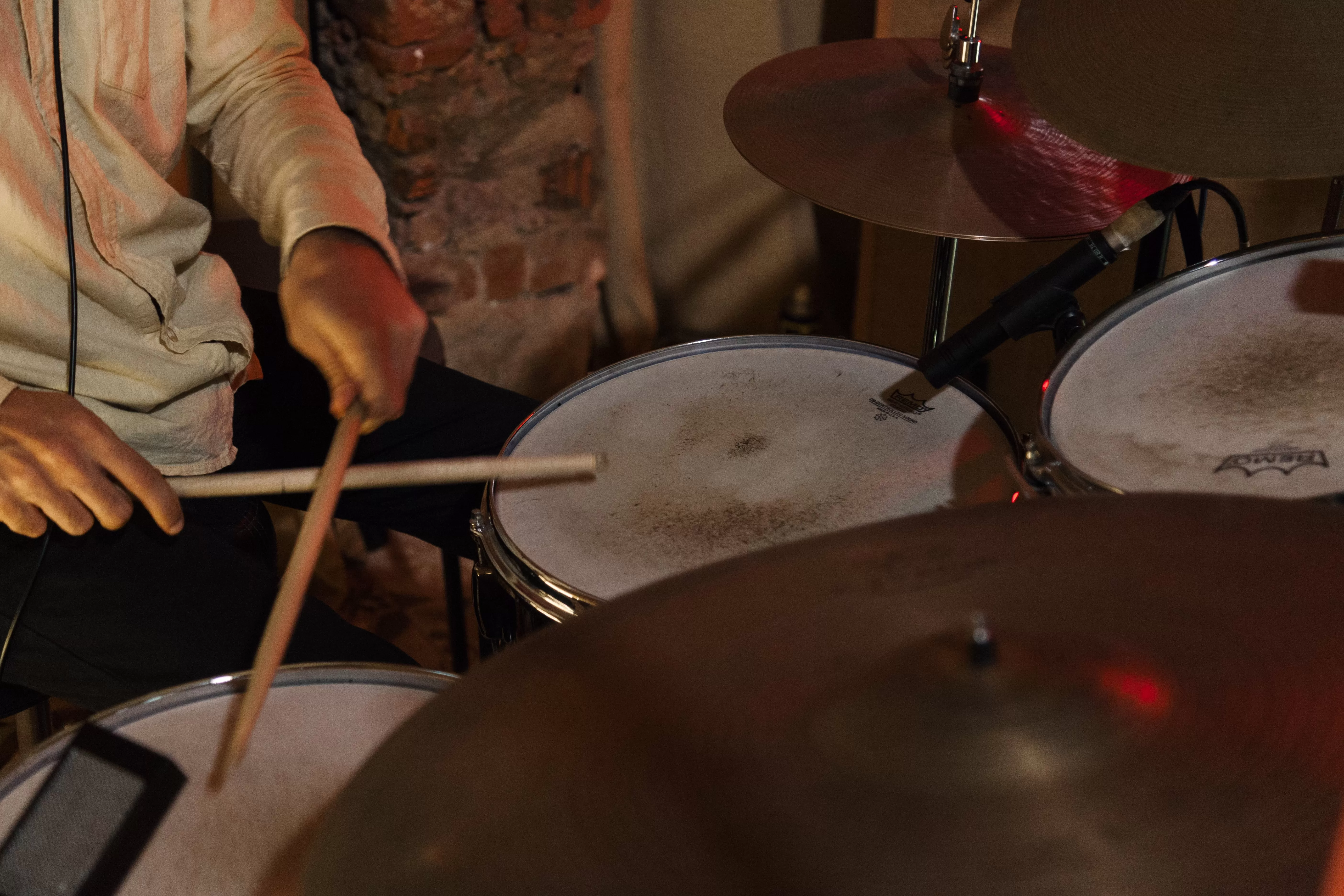 Lucas Fixel playing drums